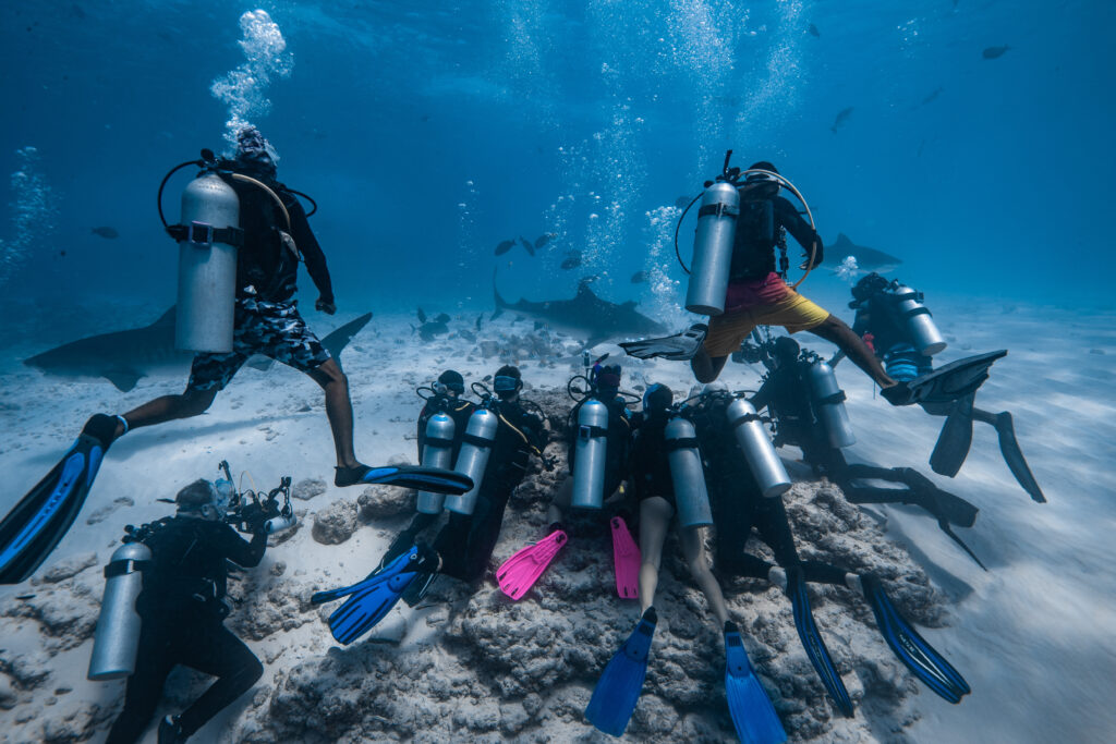 Divers at Fuvahmulah, southern Maldives